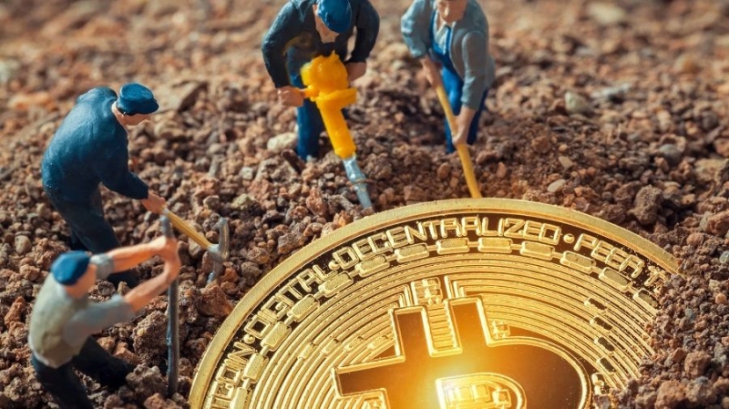 Dochody górników Bitcoin i Ethereum znacząco spadły w maju