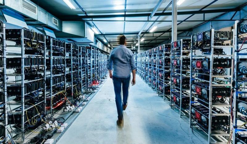 Arcane Research: Miners continue to sell more BTC than they mine